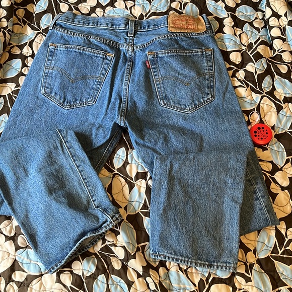 Men’s Levi - Picture 3 of 5